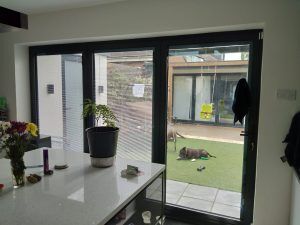 3PANE BIFOLD DOORS