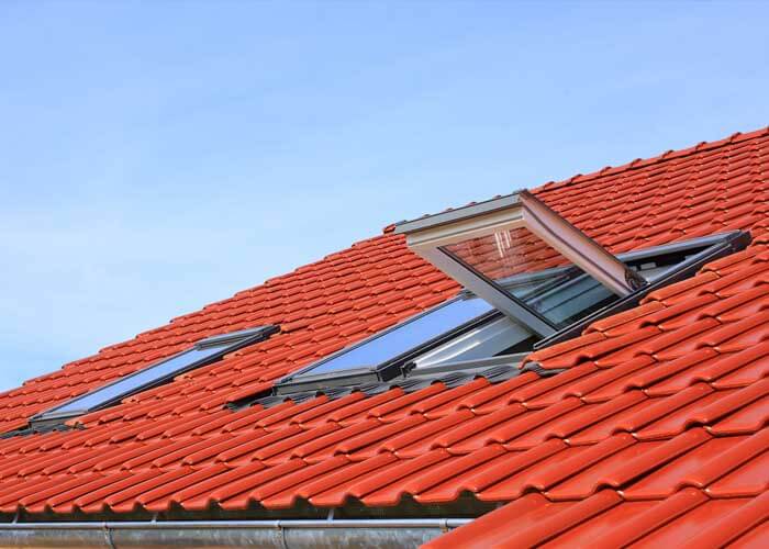 Aluminium roof windows